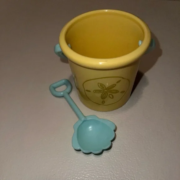 American Girl Bitty Baby Polka Dot Beach Set with Flamingo Float